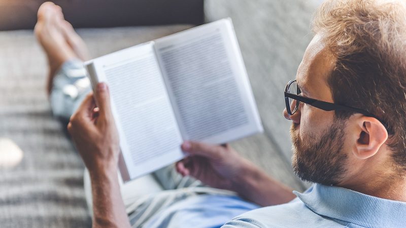 reading-book-190924-800x450